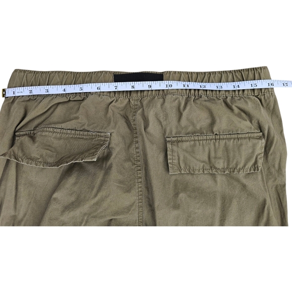 H&M Tan Cargo Pants with Adjustable Waistband and Relaxed Fit - Picture 2 of 7